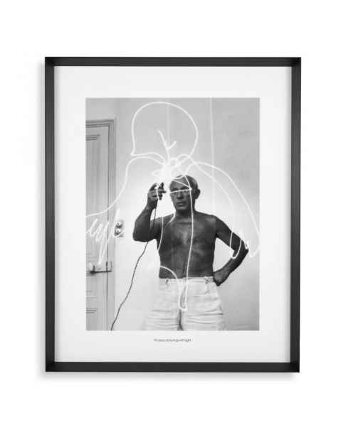 Картина Picasso Drawing with light